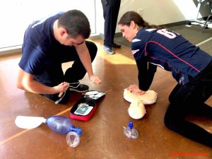 Read more about the article Equipping Newport Beach with Essential Lifesaving Skills CPR and Certification Programs